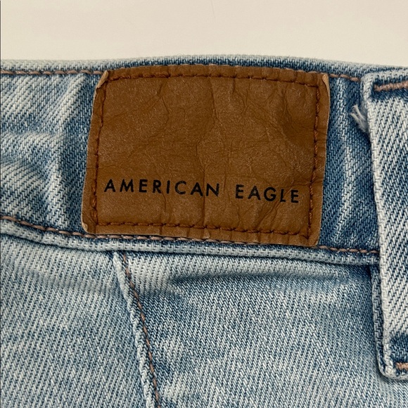 American Eagle Outfitters Light Blue Denim Jeans - Picture 8 of 13